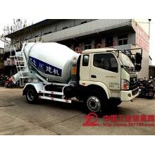 混凝土攪拌運(yùn)輸車3立方，液壓驅(qū)動(dòng)，風(fēng)冷式散熱器